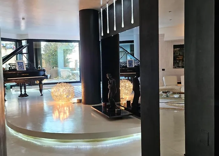 Wow Mega Jacuzzi Overlooking The Sea In The Center La Spezia