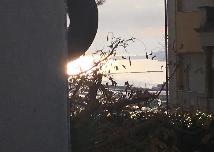 Wow Mega Jacuzzi Overlooking The Sea In The Center Apartment *