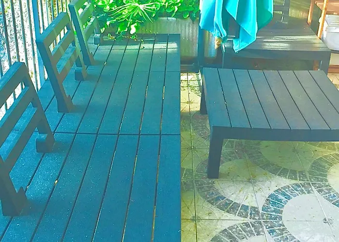 Wow Mega Jacuzzi Overlooking The Sea In The Center *